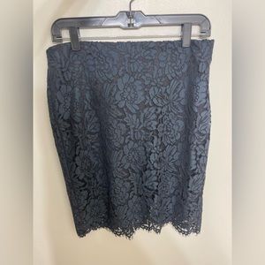 Banana Republic Navy Floral Mid Skirt